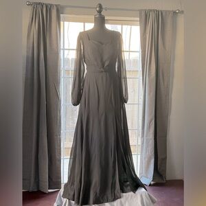 Sweetheart-cut dress w/long sleeves, tight waist and long A-cut skirt w/slit S14